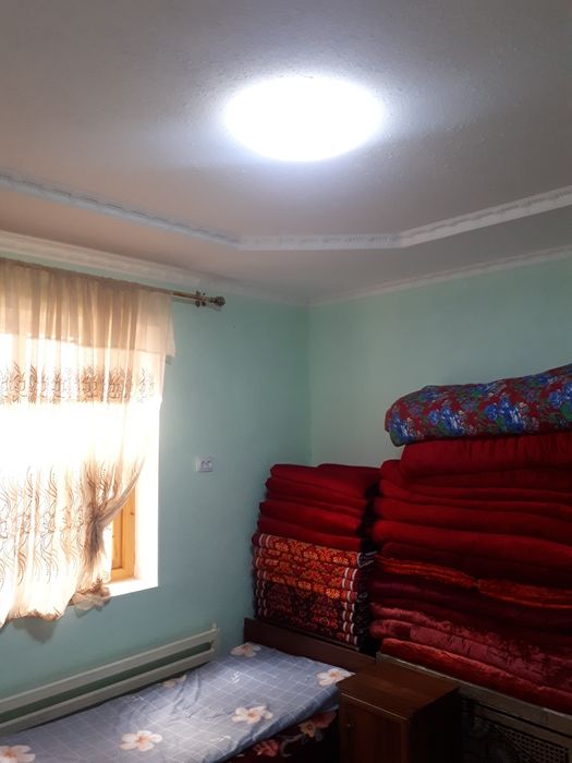 Yangi arzon 4 xonalik 5 sotox uy sotiladi