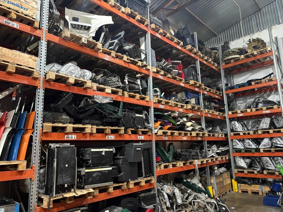 Авторазбор грузовых автомобилей DAF105-106 Man Volvo Reno Iveco Scania