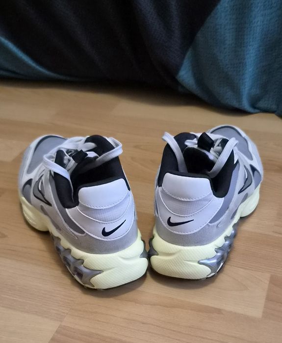 Adidași Nike Zoom Air Fire