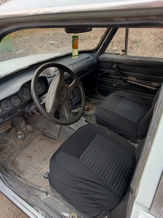 Holati yaxshi pul kere xolos