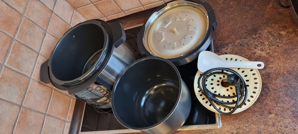 Мултикукър Philips HD2237/ All-in-one