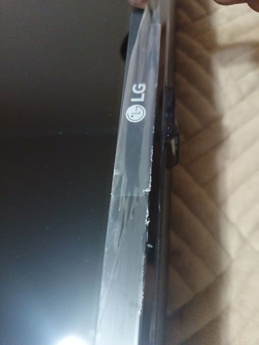 Телевизор LG smart, диагональ 32