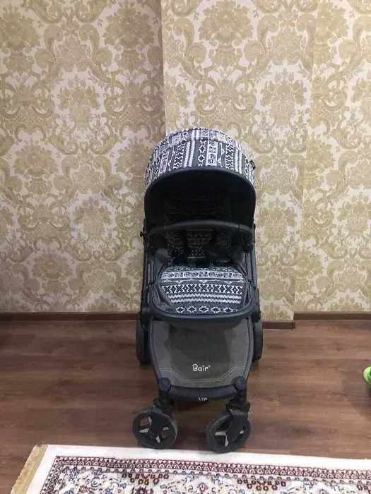 Продам коляску 3 в 1