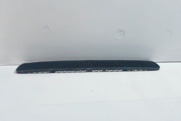 Grila bara fata 6N0853677F Volkswagen VW Polo a 3-a generatie 6N (fac