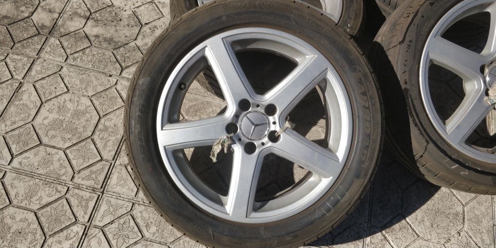 Диски с шинами  Mercedes R17