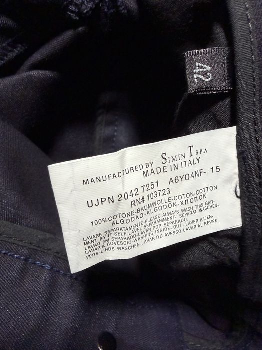 Armani Джинсы &Alpha 46 размера