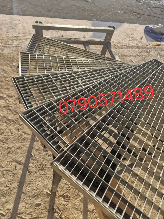 Trepte zincate galvanizate pentru spirala