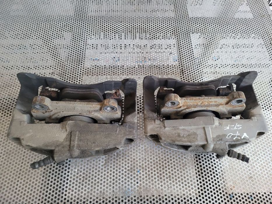 Etrieri Etrier Stanga Dreapta Fata Volvo V70 XC70 2.4 Diesel Euro 5 An 2007-2016