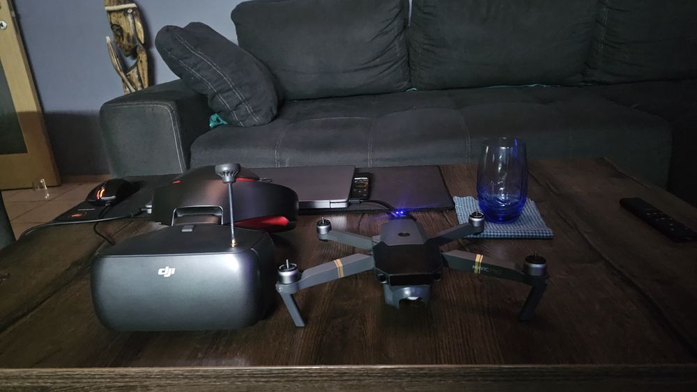 Продавам дрон DJI Mаvic Pro