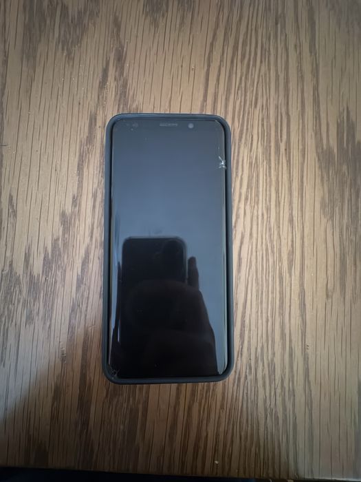 Samsung s9 добро състояние.