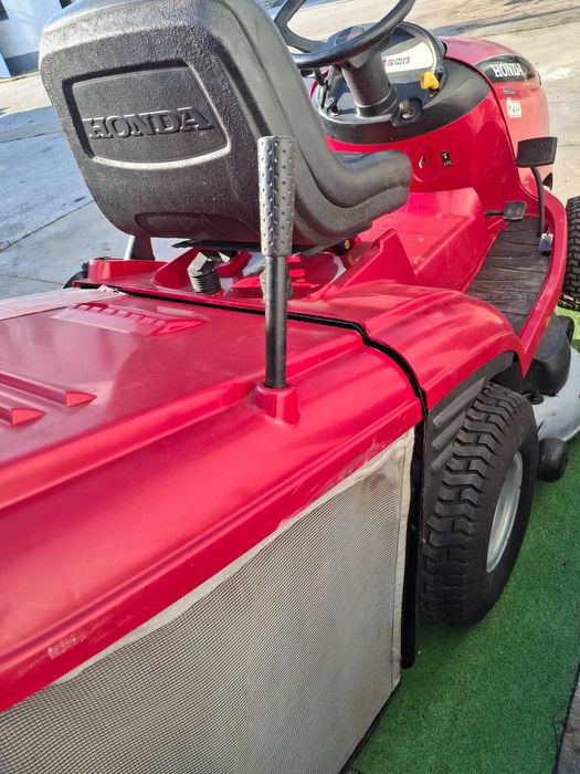 Тракторна косачка Honda 16 Hp