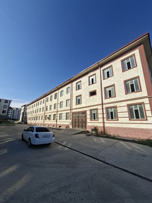 Qiziltepada bino sotiladi
