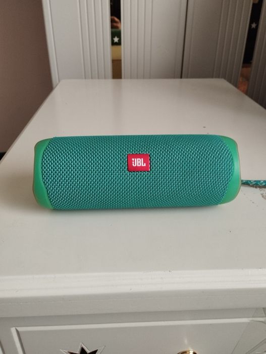 Блютуз колонка JBL оригинал 100%.