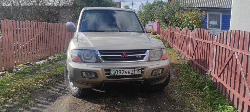 Продам Паджеро 3
