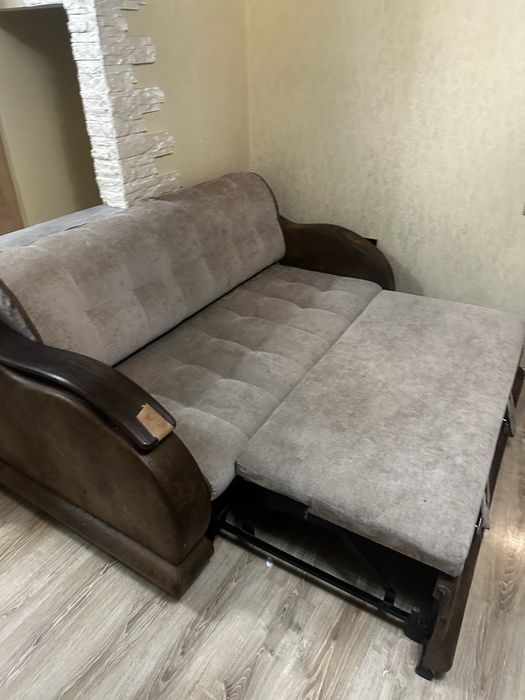 Кресло и диван даром