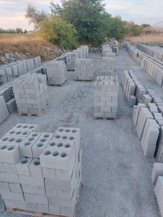 Шлакаблок 19/39      180тг