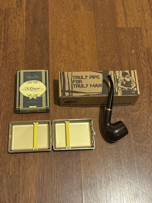 Портсигар и курительная трубка как у Сталина