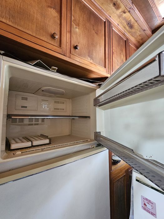 SUPER GENERAL 2х камерный большой холодильник с DUBAI,ORIGINAL