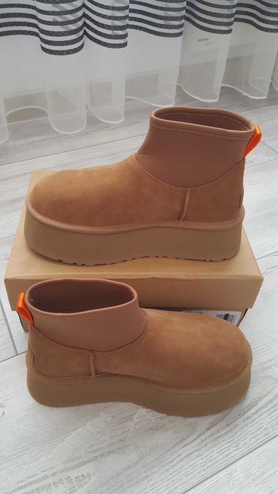 Нови дамски кожени високи боти UGG CLASSIC MINI DIPPER Shestnut р-р 39