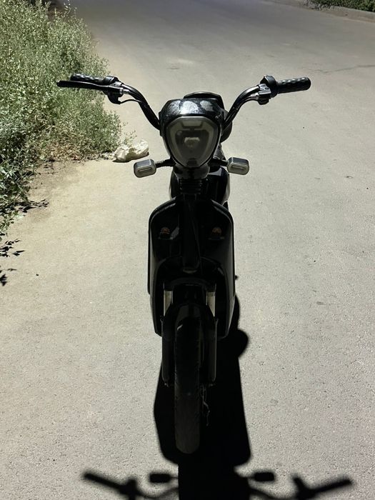 Электро мопед бешанная тяга