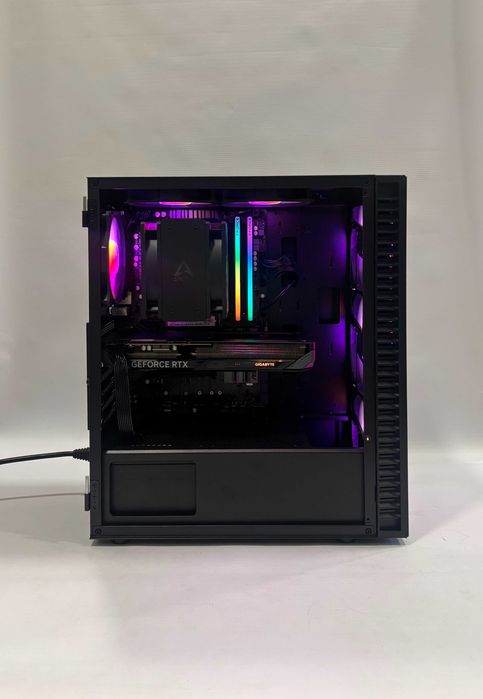 Геймърски компютър AMD Ryzen 7 5700X, RTX 5060 8GB, 16GB ram