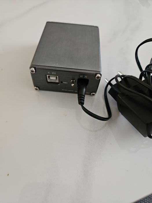 Audioquest Pearl USB A-B Кабел 3м. и CM6631 USB to Coaxial/Optical converter