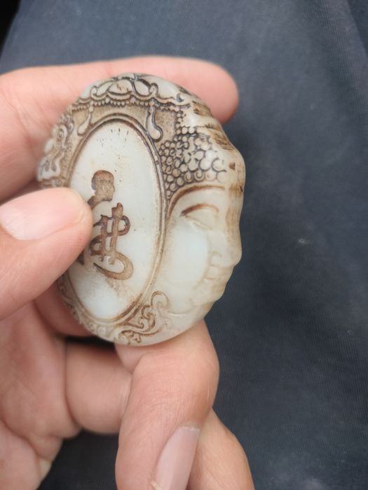 жасалған қас тасы