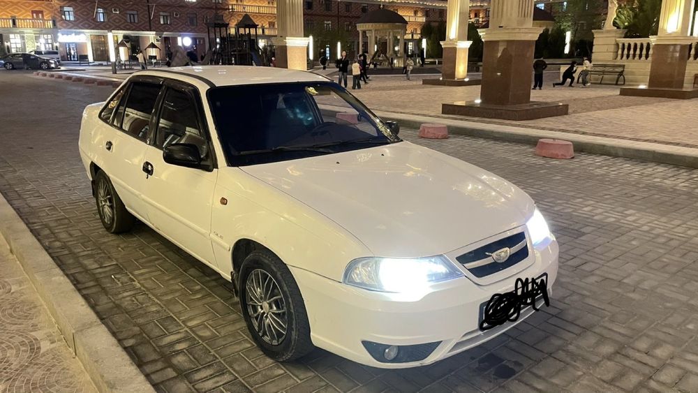 Аренда Nexia кондер, печка работает