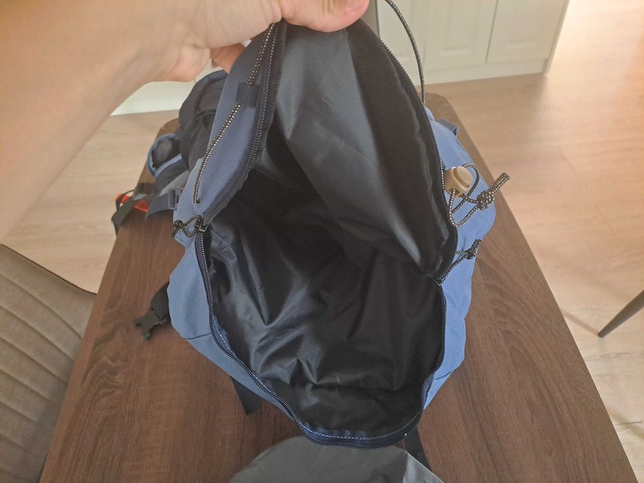 Туристическа раница Forclaz mt100 60l easyfit