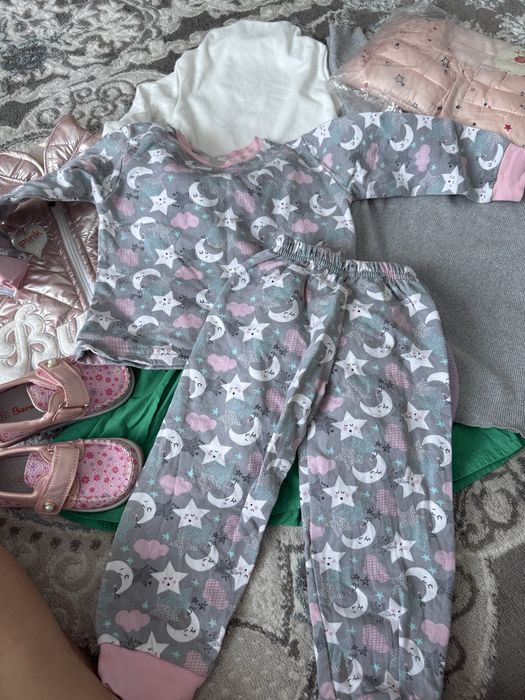 Пакет новой детской одежды для девочки