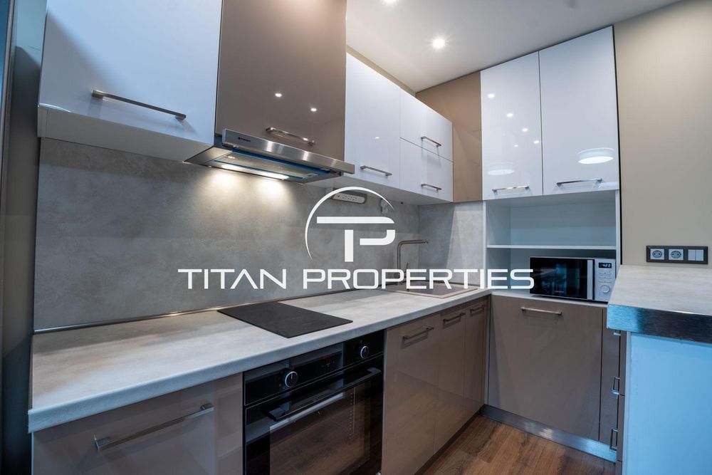 Дава се под наем Двустаен апартамент в Пловдив, Христо Смирненски - 65 кв.м за 598.23 € - Снимка #3