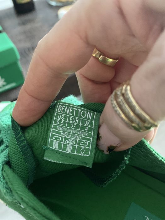 Tenesi United Colors Of Benetton