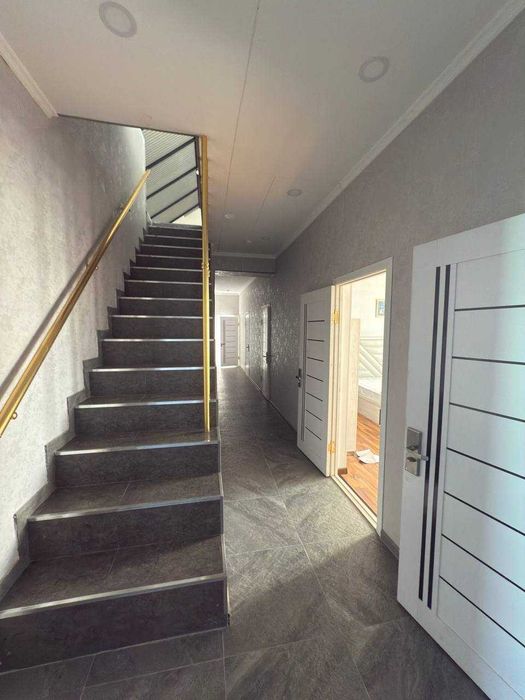 Продается действующая гостиница. Со своими постоянными клиентами.