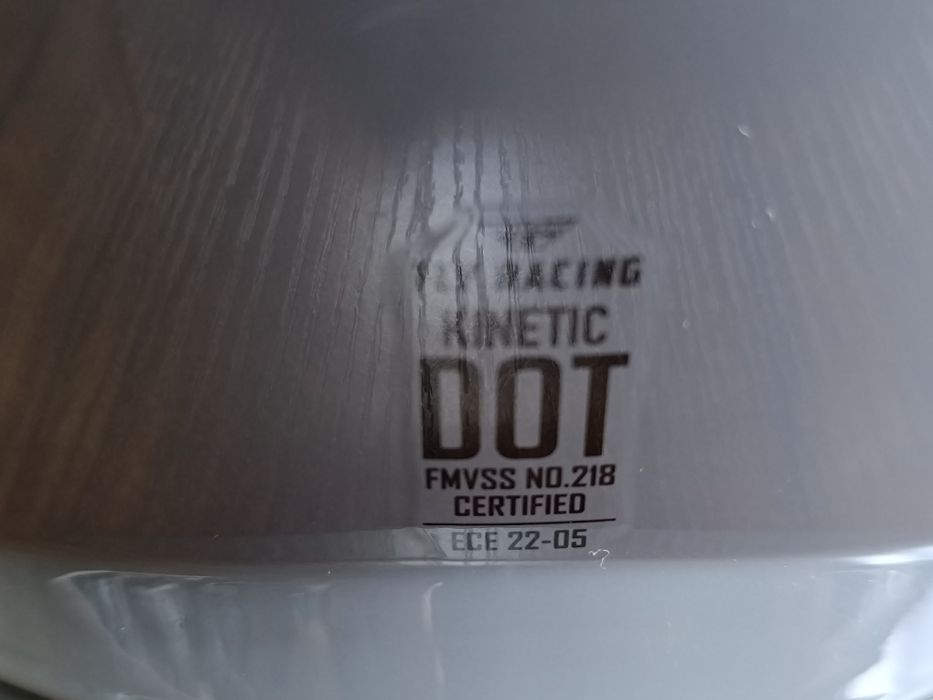 Мото шлем от Американского бренда FLY RACING KINETIC