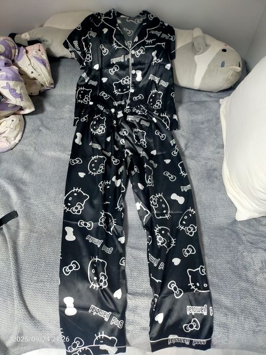 Пижама новая размер S