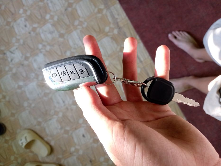 Skuter elektron zoʻr skuter