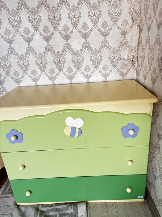 Продам комод произ Россия материал дерево