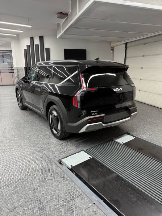 Kia ev9 elektro mobil