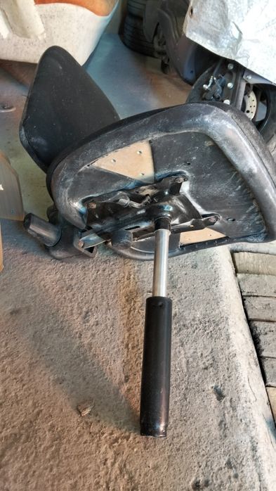 2 кресло за 11000 тенге продам