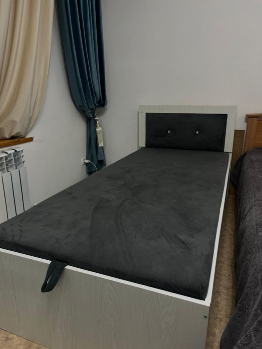 Односпальная кровать