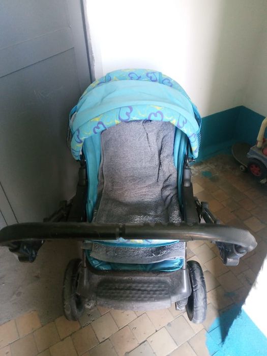Продам б/у коляску