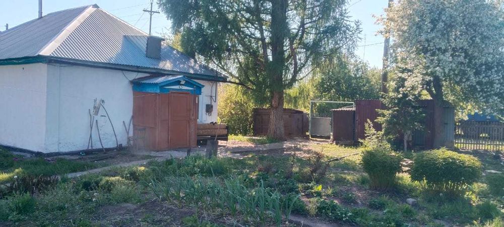 Продам дом в посёлке первомайский