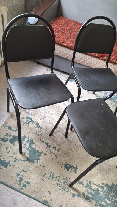 Продаю  стульчик