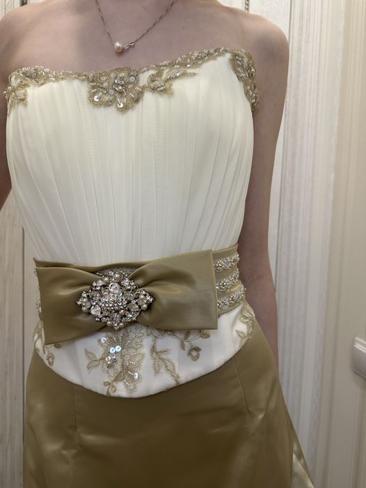 Платье на выпускной/ на проводы