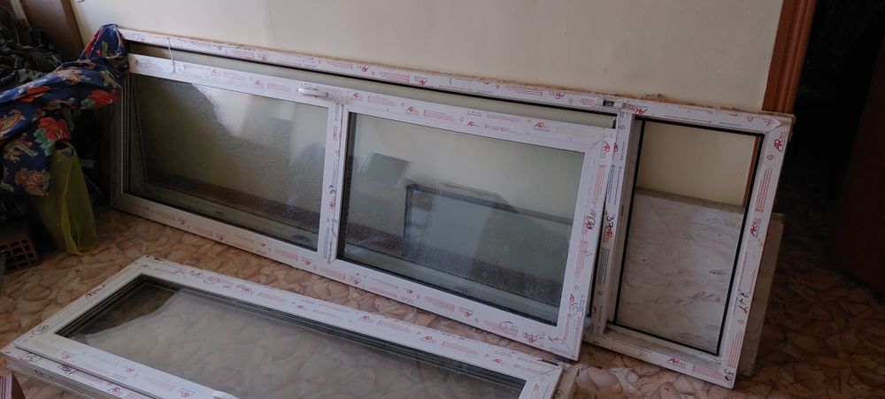 Продам пластик. окно и дверь