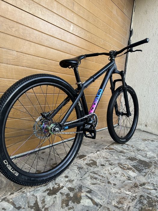Vand Dirt jumper ns zircus