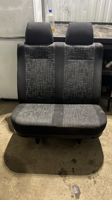 Сиденье от газель 2шт