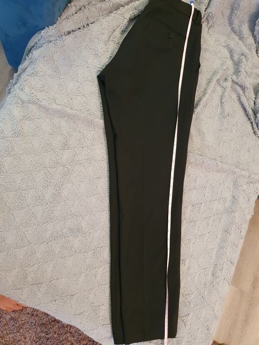Costum ginere în stare perfectă