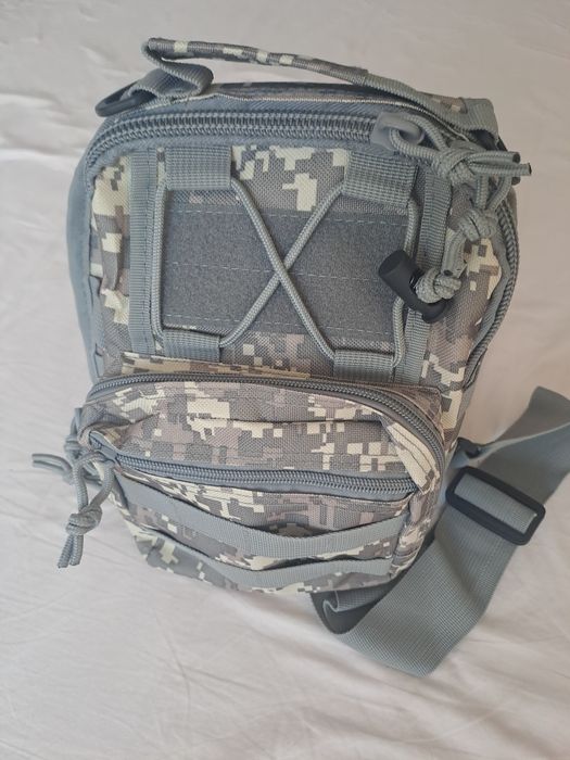 Тактическа чанта през рамо