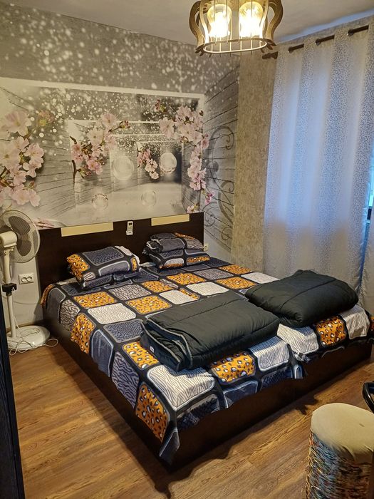 Дава се под наем Тристаен апартамент в Варна, Погреби - 70 кв.м за 663 € - Снимка #2